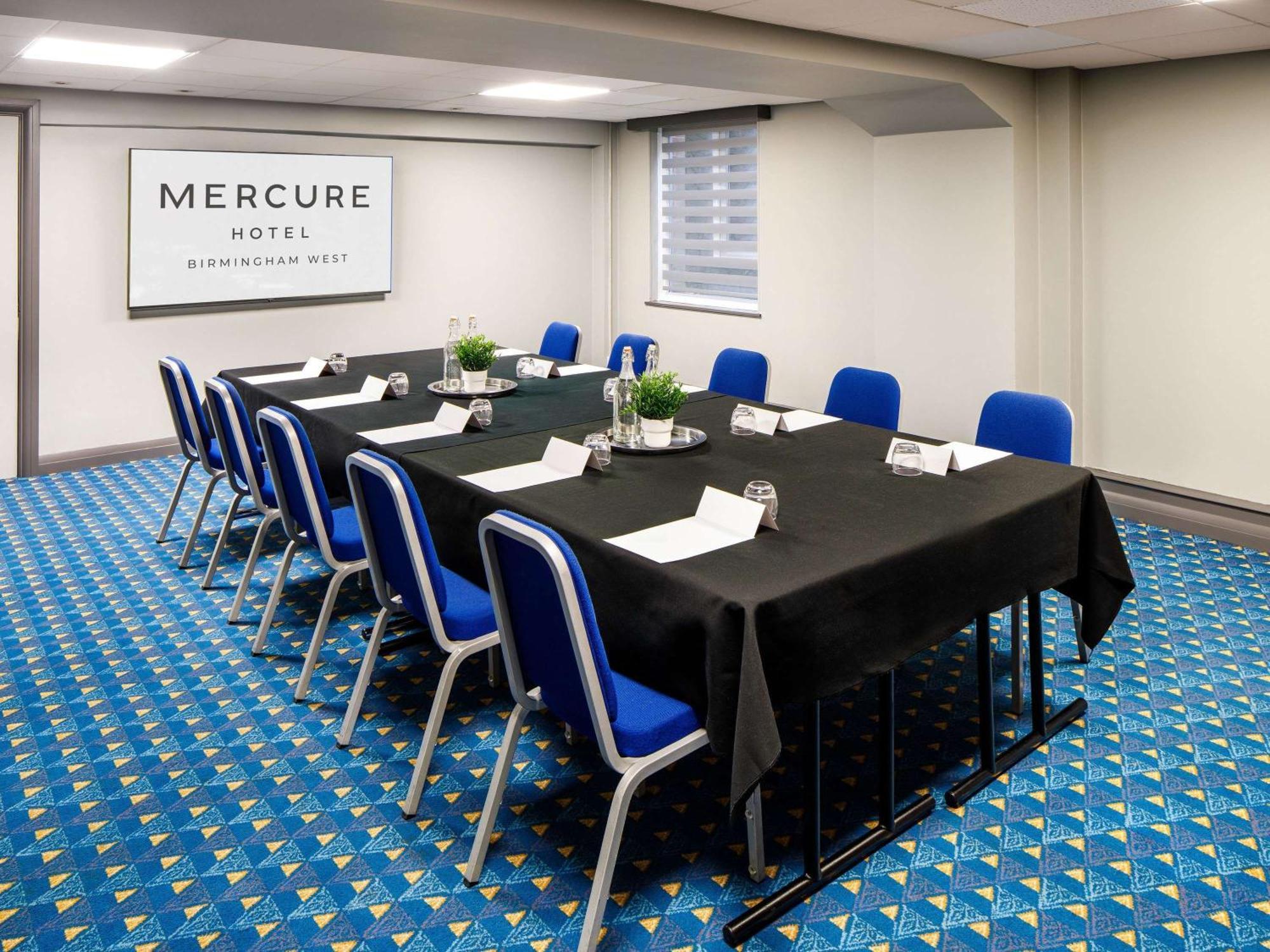 Mercure Birmingham West Hotel West Bromwich Exteriér fotografie