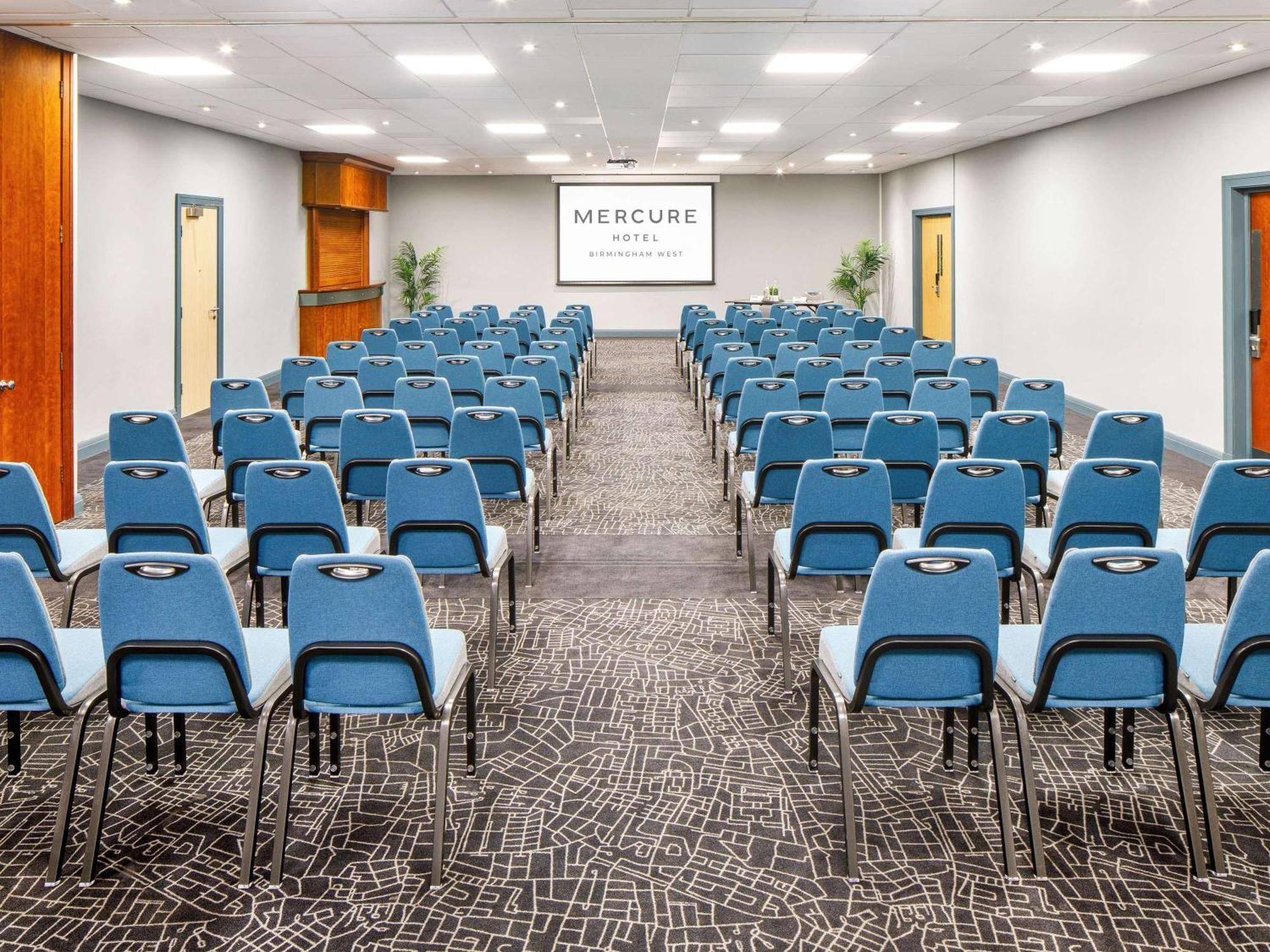 Mercure Birmingham West Hotel West Bromwich Exteriér fotografie